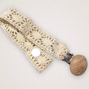Lace pacifier clip